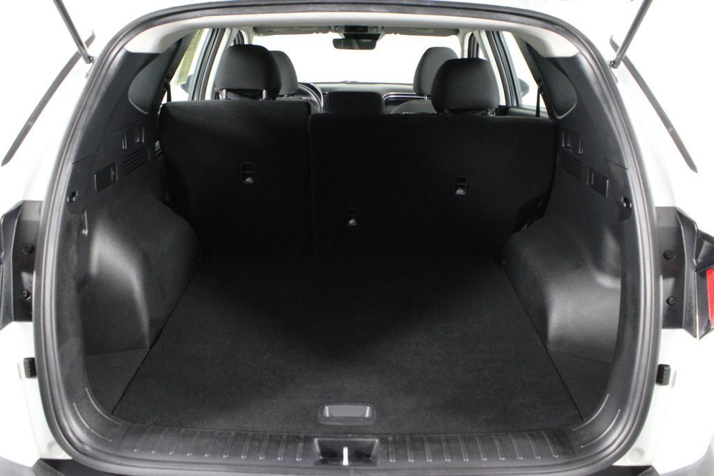 Certified 2022 Hyundai Tucson SE FWD image 18