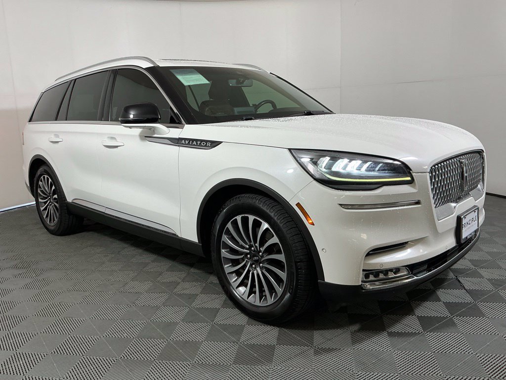Used 2020 Lincoln Aviator Reserve w/ Equipment Group 201A RWD image 4