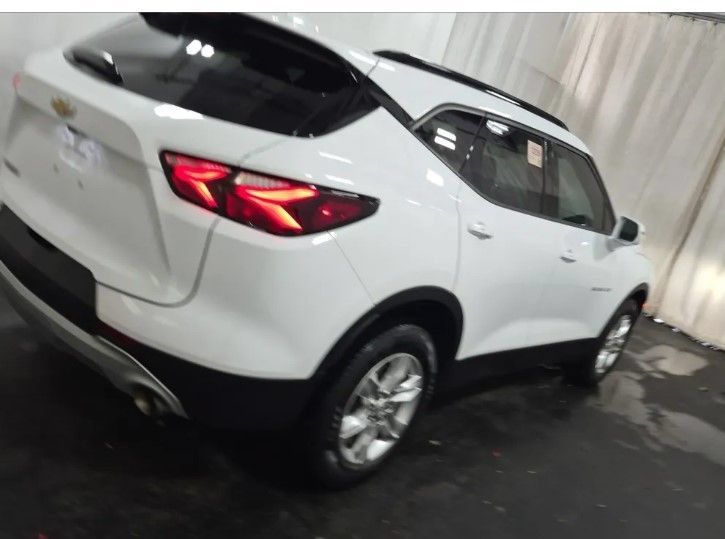 Used 2020 Chevrolet Blazer LT FWD image 4