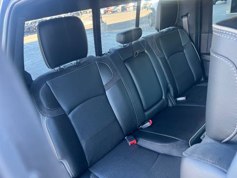 Used 2022 RAM 2500 Laramie w/ Night Edition image 18