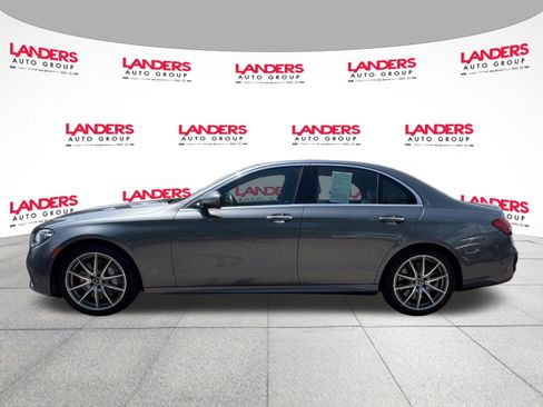 Used 2023 Mercedes-Benz E 450 4MATIC Sedan image 6