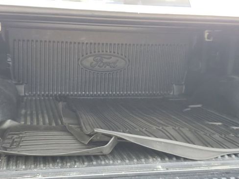 Used 2019 Ford F150 XLT w/ Equipment Group 302A Luxury AWD/4WD image 28