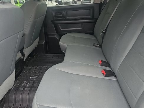 Used 2015 RAM 1500 Express AWD/4WD image 10