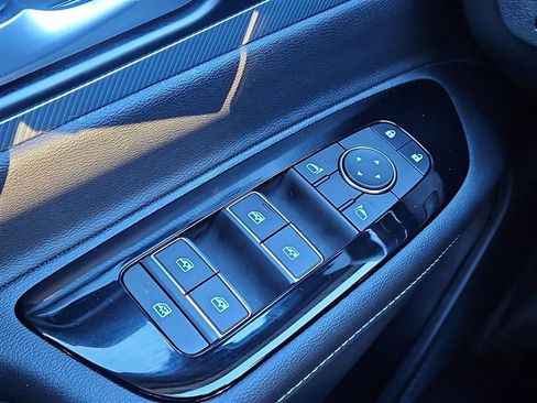 Certified 2025 Nissan Murano SL w/ Cargo Package image 22