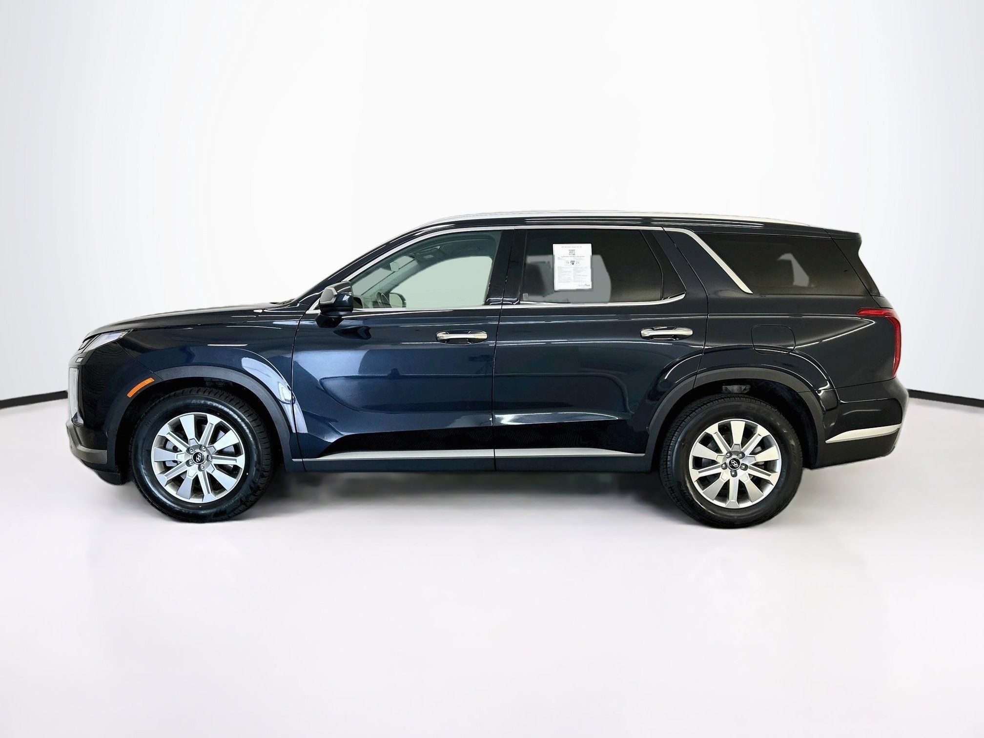 Used 2024 Hyundai Palisade SEL AWD/4WD image 4