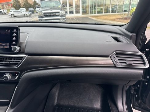 Used 2019 Honda Accord Sport image 21