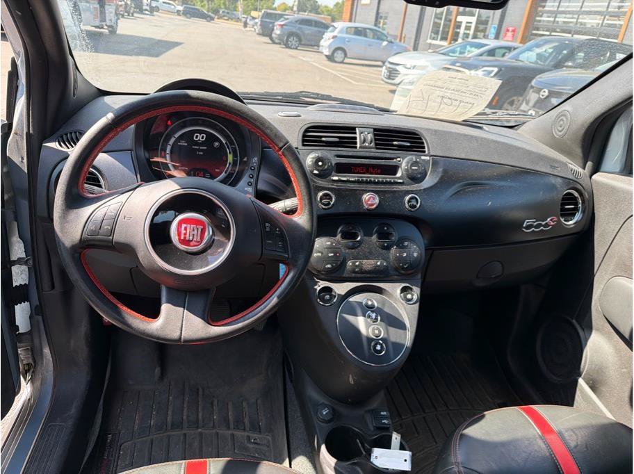 Used 2015 FIAT 500 e FWD image 5