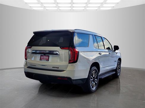 Used 2023 GMC Yukon AT4 image 5