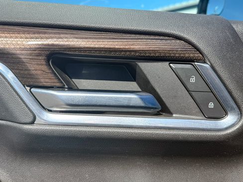 Used 2023 Chevrolet Silverado 1500 RST w/ Protection Package image 17