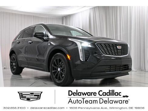 Certified 2023 Cadillac XT4 Luxury w/ Cold Weather Package image 1