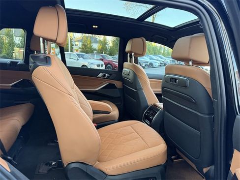 Certified 2023 BMW X7 xDrive40i w/ M Sport Package image 35