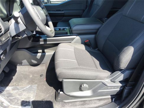New 2026 Ford F150 STX w/ F-150 LOBO Package AWD/4WD image 13