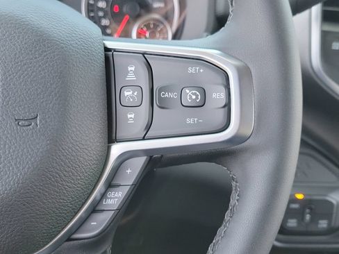 New 2026 RAM 2500 Big Horn AWD/4WD image 6