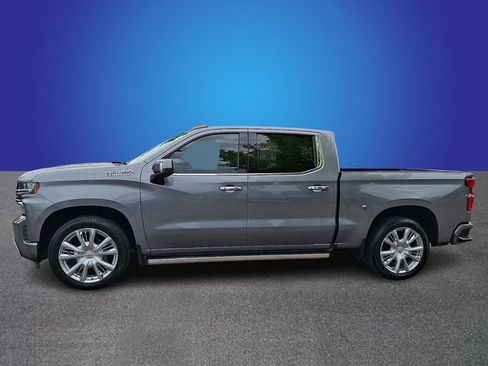 Used 2019 Chevrolet Silverado 1500 High Country w/ High Country Premium Package AWD/4WD image 7