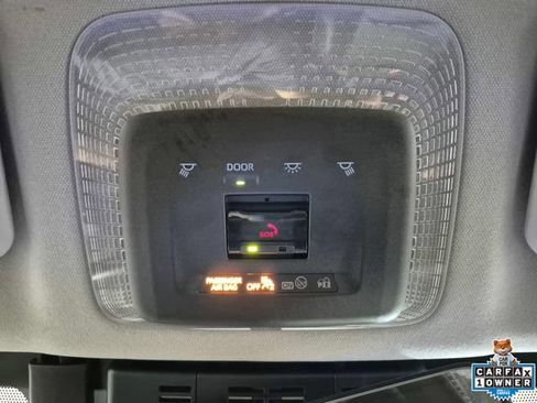 Used 2024 Toyota Prius XLE AWD/4WD image 25