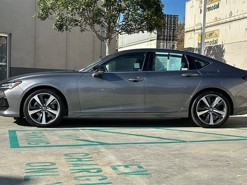 Certified 2025 Acura TLX w/ Technology Package image 10