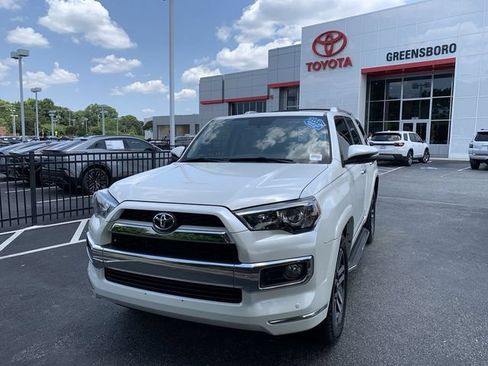 Used 2017 Toyota 4Runner Limited AWD/4WD image 1