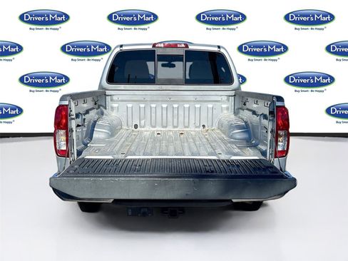 Used 2017 Nissan Frontier SV image 24