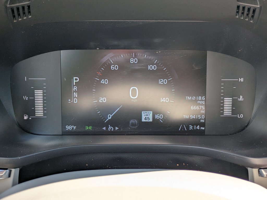 Used 2019 Volvo XC60 T6 Momentum w/ Premium Package AWD/4WD image 28