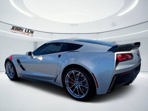 Used 2018 Chevrolet Corvette Grand Sport RWD image 5