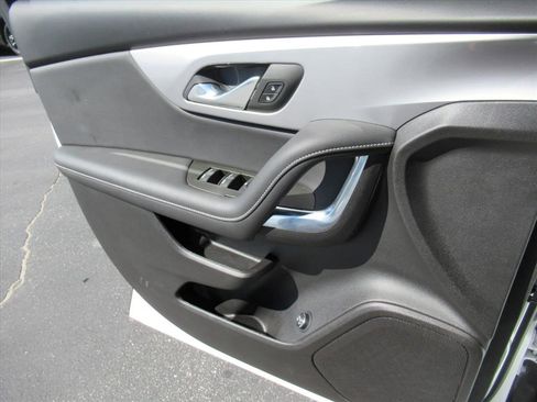 Certified 2024 Chevrolet Blazer LT w/ Convenience Package image 29