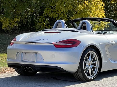 Used 2014 Porsche Boxster S image 8