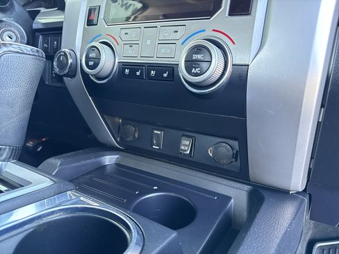 Used 2019 Toyota Tundra Platinum image 53