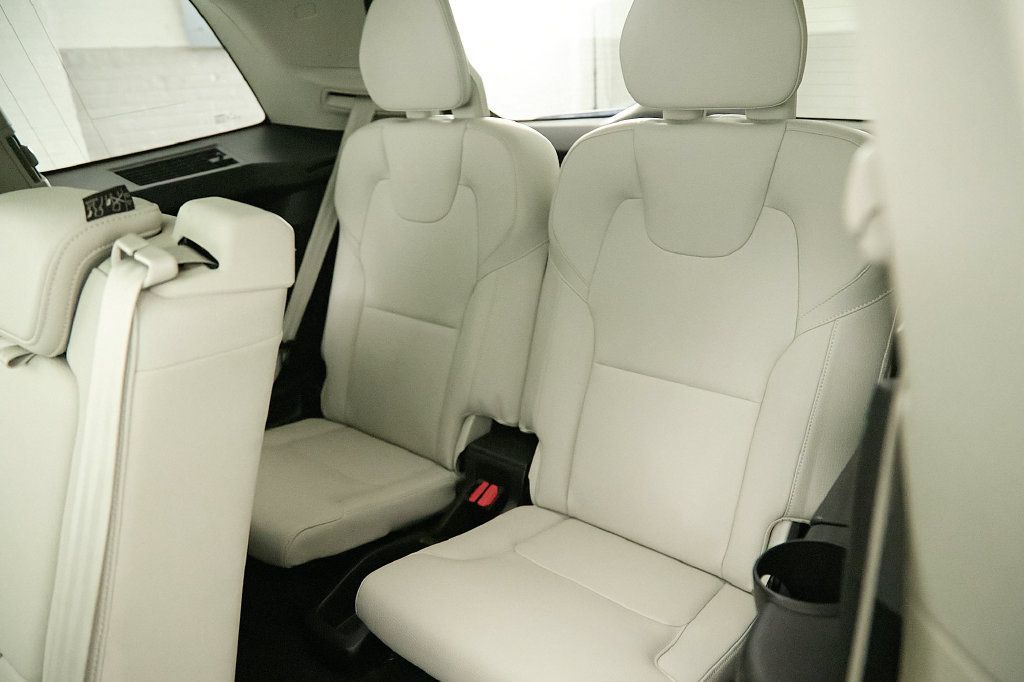 Certified 2024 Volvo XC90 T8 Plus w/ Protection Package Premier AWD/4WD image 27