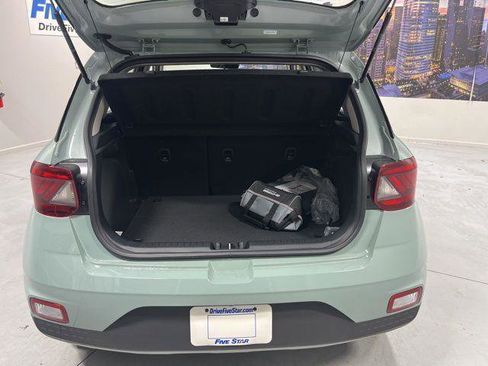 New 2026 Hyundai Venue SEL FWD image 27