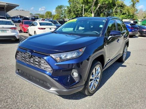 Used 2021 Toyota RAV4 Limited w/ Limited Grade Weather Package FWD image 14