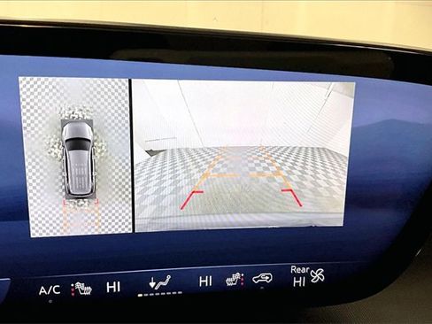 Used 2025 Buick Enclave Sport Touring w/ Power Package image 26