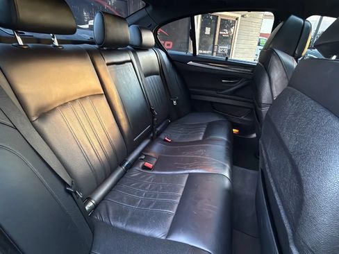 Used 2014 BMW M5 RWD image 27