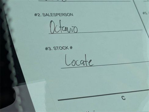 Used 2024 Honda Pilot Touring image 9