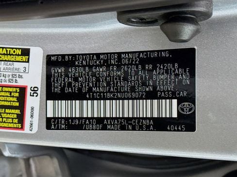 Used 2022 Toyota Camry LE image 29