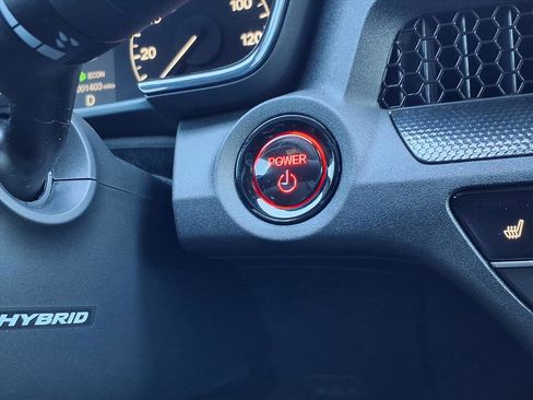 Certified 2025 Honda CR-V Sport image 11