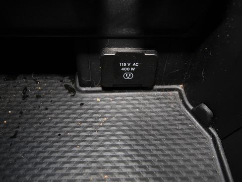 Certified 2025 RAM 1500 Big Horn image 37