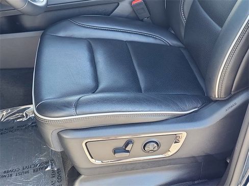 Certified 2024 RAM 1500 Limited image 21