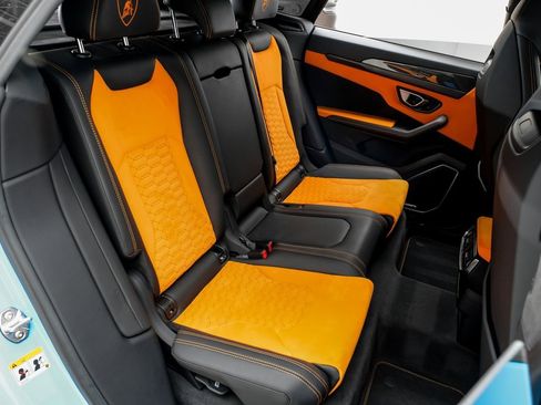 Used 2022 Lamborghini Urus image 34