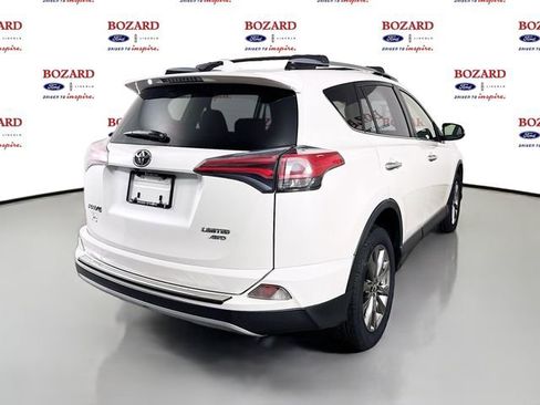 Used 2018 Toyota RAV4 Limited image 8