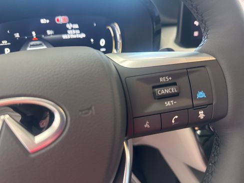 New 2026 INFINITI QX60 Luxe w/ Family Package image 18