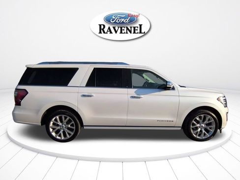 Used 2019 Ford Expedition Max Platinum RWD image 3
