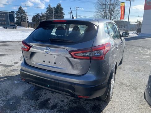 Used 2020 Nissan Rogue Sport S image 7