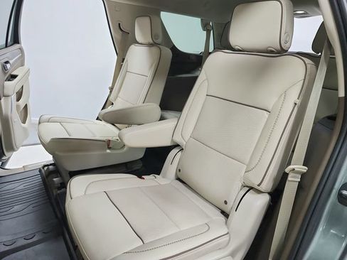Used 2023 GMC Yukon Denali AWD/4WD image 43