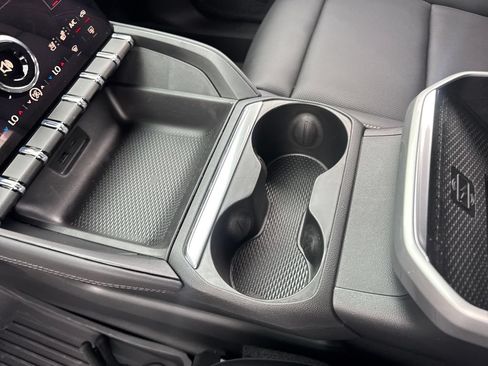New 2027 GMC Terrain Elevation w/ Elevation Premium Package AWD/4WD image 16