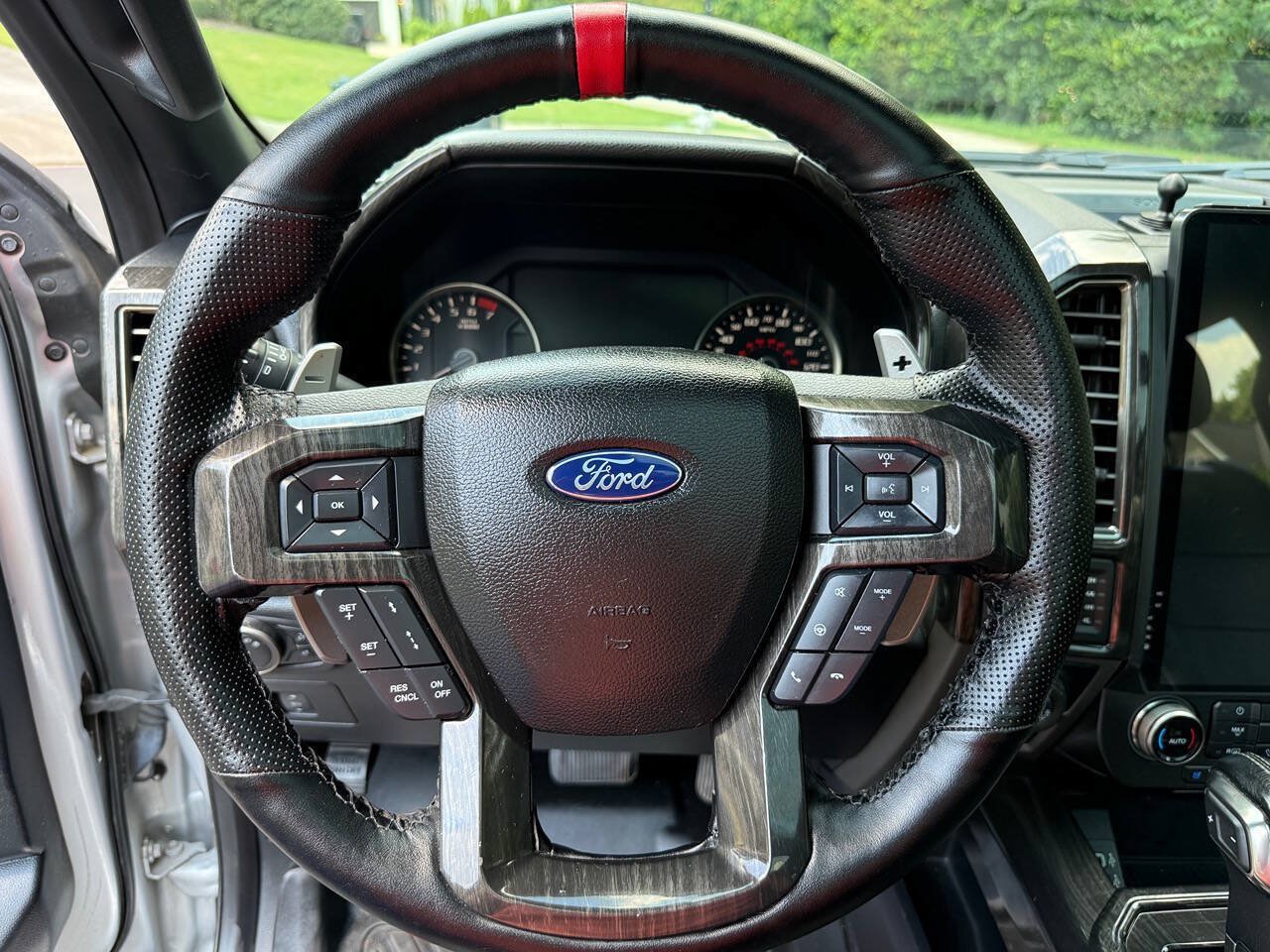 Used 2017 Ford F150 Raptor w/ Equipment Group 802A Luxury AWD/4WD image 57