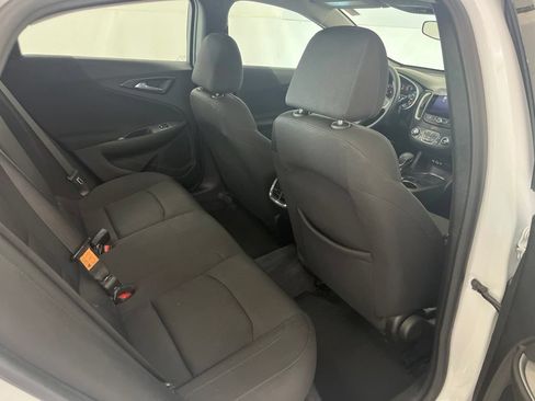 Used 2024 Chevrolet Malibu LT FWD image 23