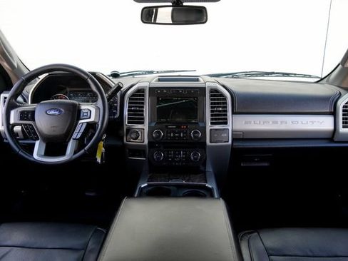 Used 2017 Ford F250 Lariat w/ Chrome Package AWD/4WD image 35