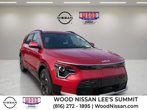 Used 2024 Kia Niro Wind w/ Wind Preserve Package image 1