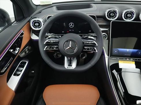 New 2026 Mercedes-Benz GLC 43 AMG 4MATIC image 11