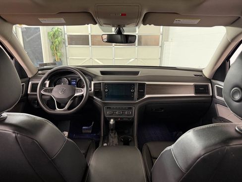 Used 2021 Volkswagen Atlas SE w/ Panoramic Sunroof Package AWD/4WD image 29